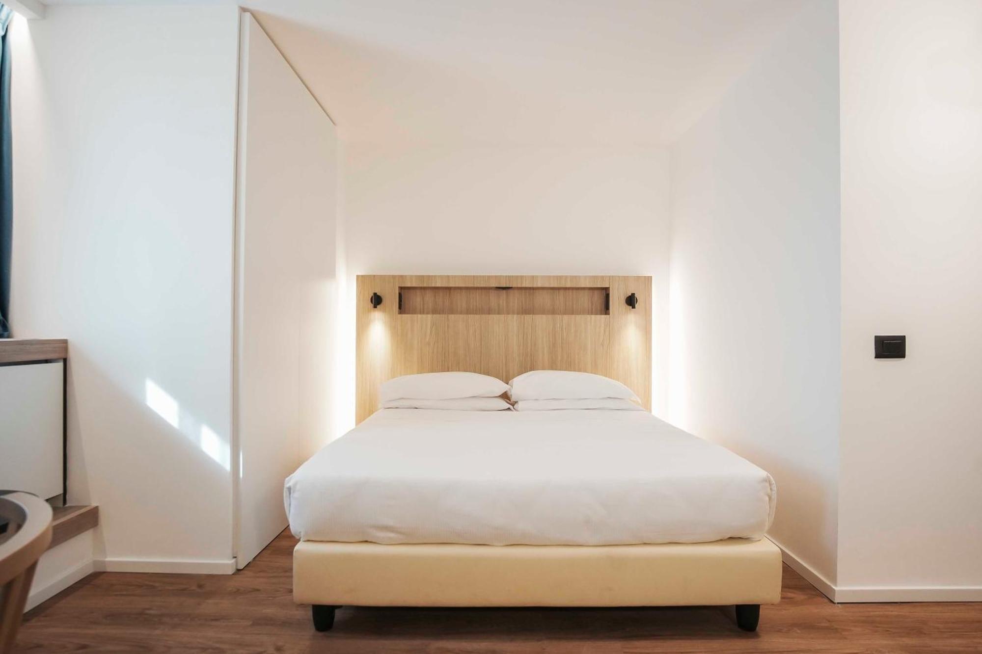 Aparthotel Colombo Roma Εξωτερικό φωτογραφία